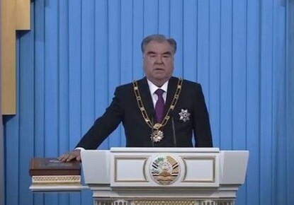Рахмон вступил в должность президента Таджикистана в пятый раз