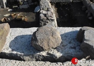 В античном городе в Турции найдены десятки древних элитных гробниц 