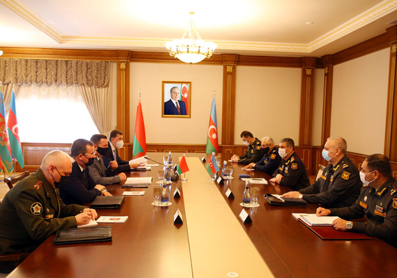 Обсуждены вопросы военно-технического сотрудничества между Азербайджаном и Беларусью