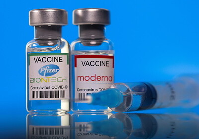 Еще две вакцины от COVID-19 назвали опасными из-за риска тромбоза