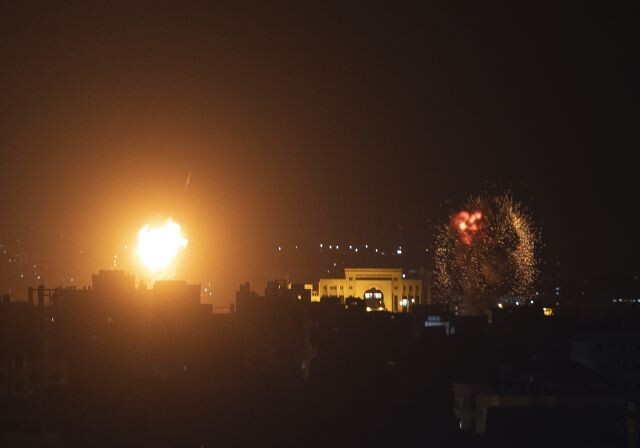 Израильская армия нанесла удары по объектам ХАМАС