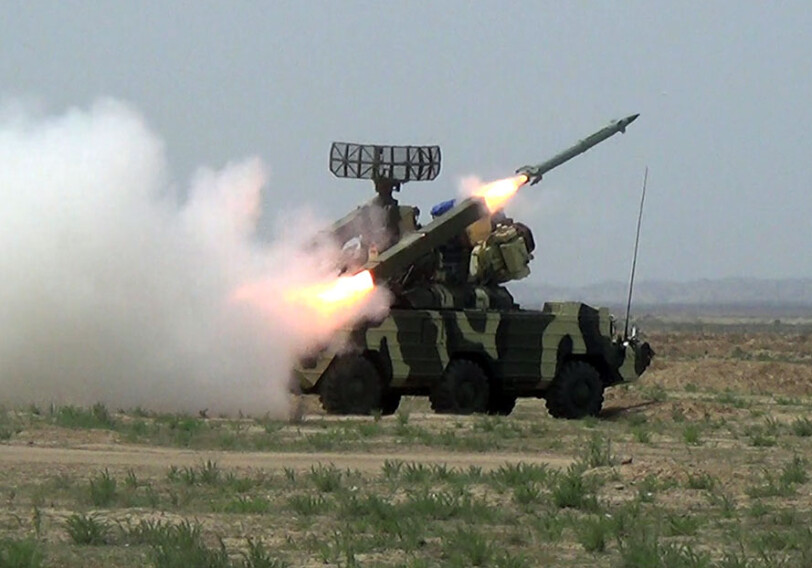Зенитно-ракетные подразделения ВС АР проводят тактические учения с боевой стрельбой (Фото-Видео) 